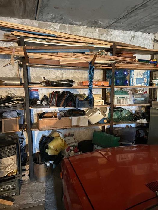 Продам гараж в гарному стані в Інгулець Кривий ріг