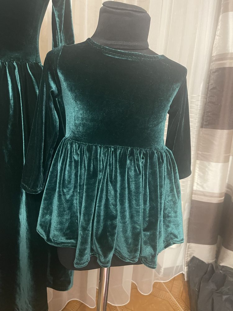 Однакові плаття, family look, ізумруд, зеленого кольору
