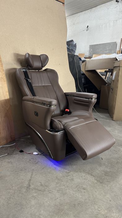 Сидіння в мікроавтобус реклайнер сидушки Sprinter Vito Crafter сидение