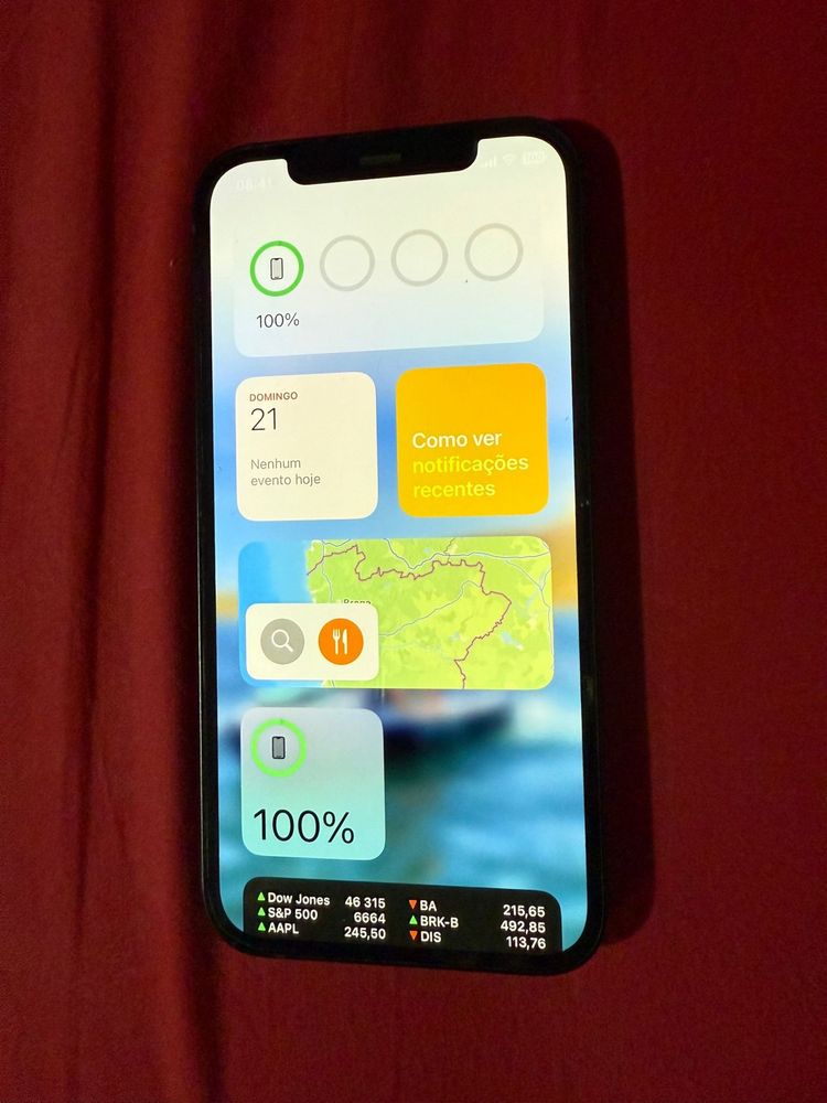 Iphone 12 - 64GB - Usado.