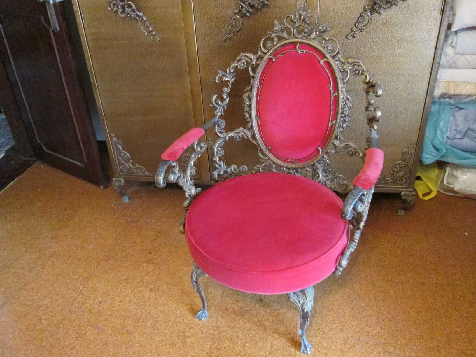 Mobília de Quarto em Dourado
