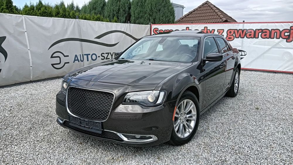 Chrysler 300C 3.6 V6 | 2017 | Automatyczna | 89 355 km