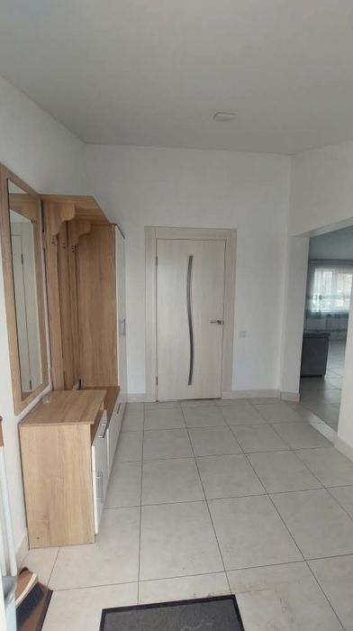 Продам 1-кімнатну квартиру. Пр-т Незалежності,5.