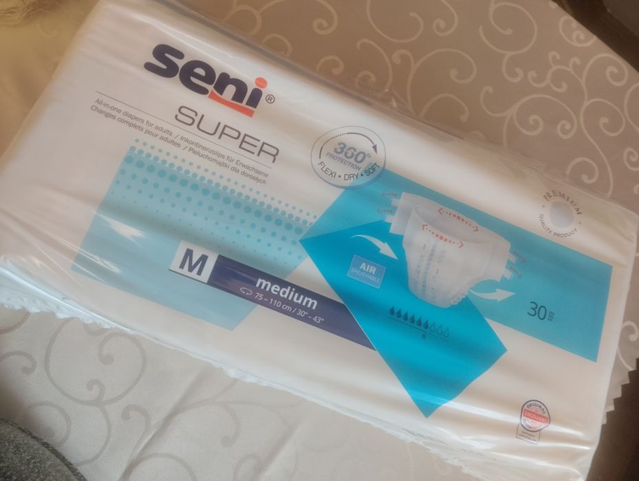 Pieluchomajtki Seni Super M