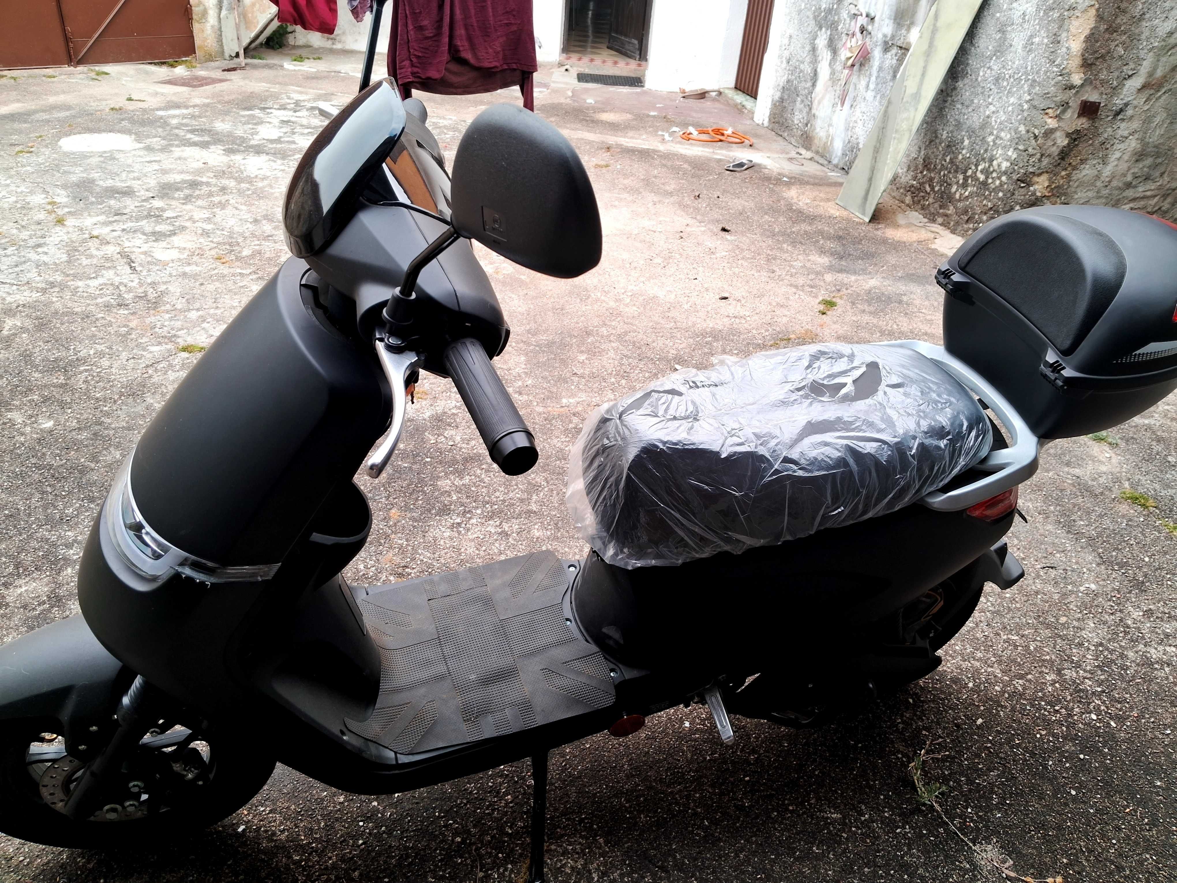 Moto eletrica(como nova)