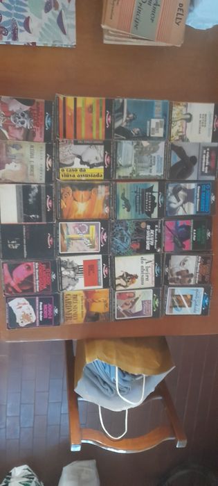 Lote de livros antigos e coleções diversas – Anos 1930 a 1980