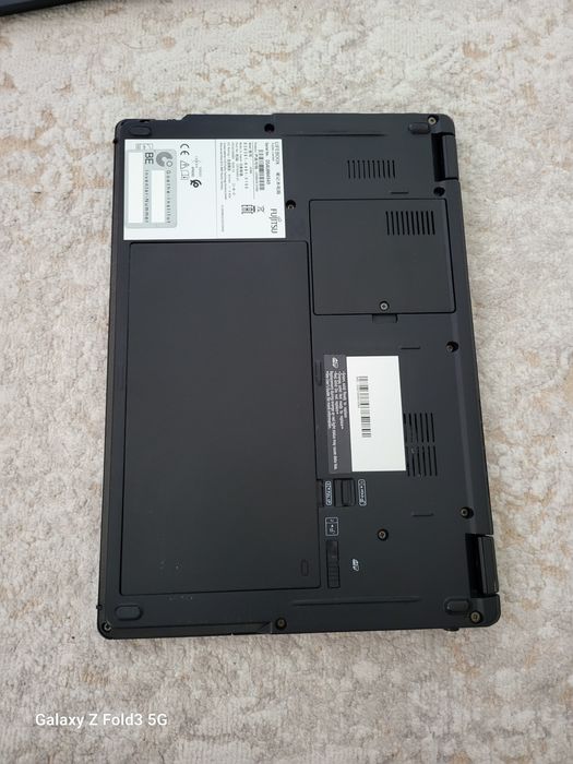 Fujitsu lifebook u729x Lte x360 core i5 8365u 16ram 2в1 трансформер