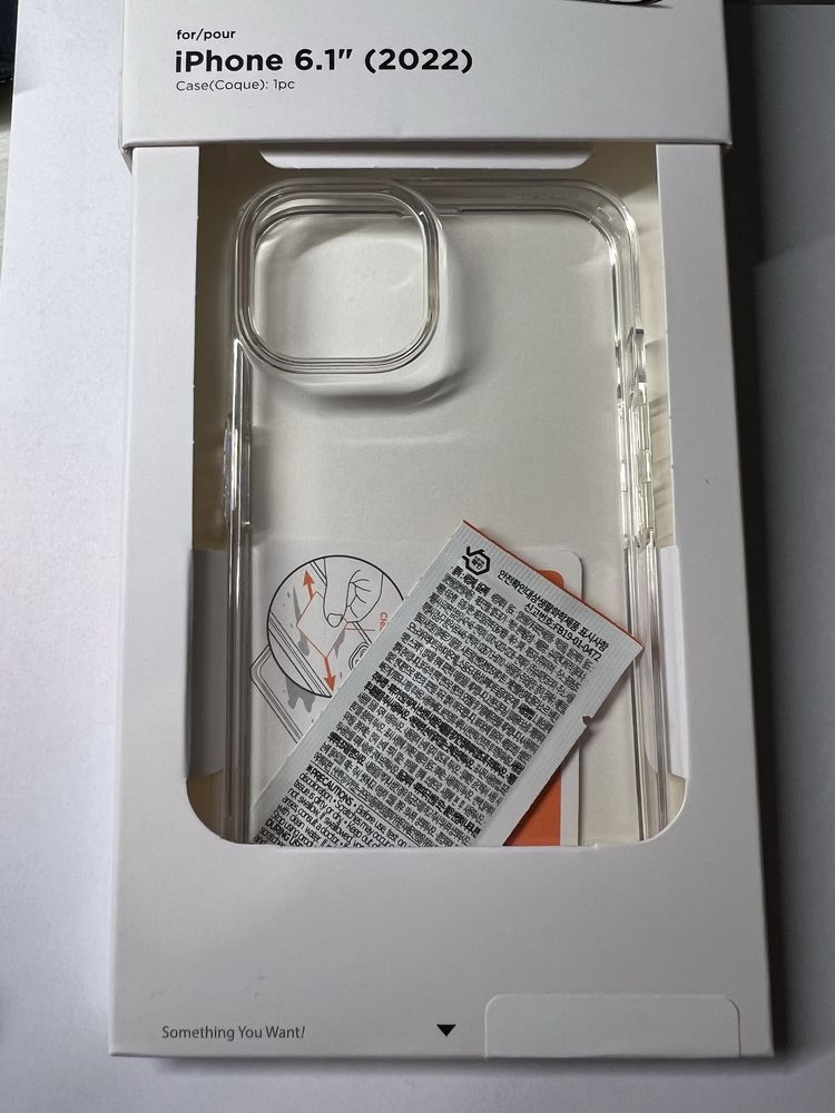 ORYGINALNE Plecki SPIGEN do iPhone 13 / 14 Case Etui Przeztoczyste