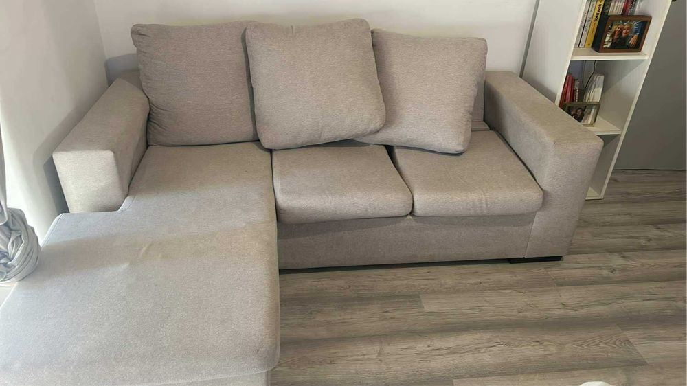 Sofa chaise longue cinzento