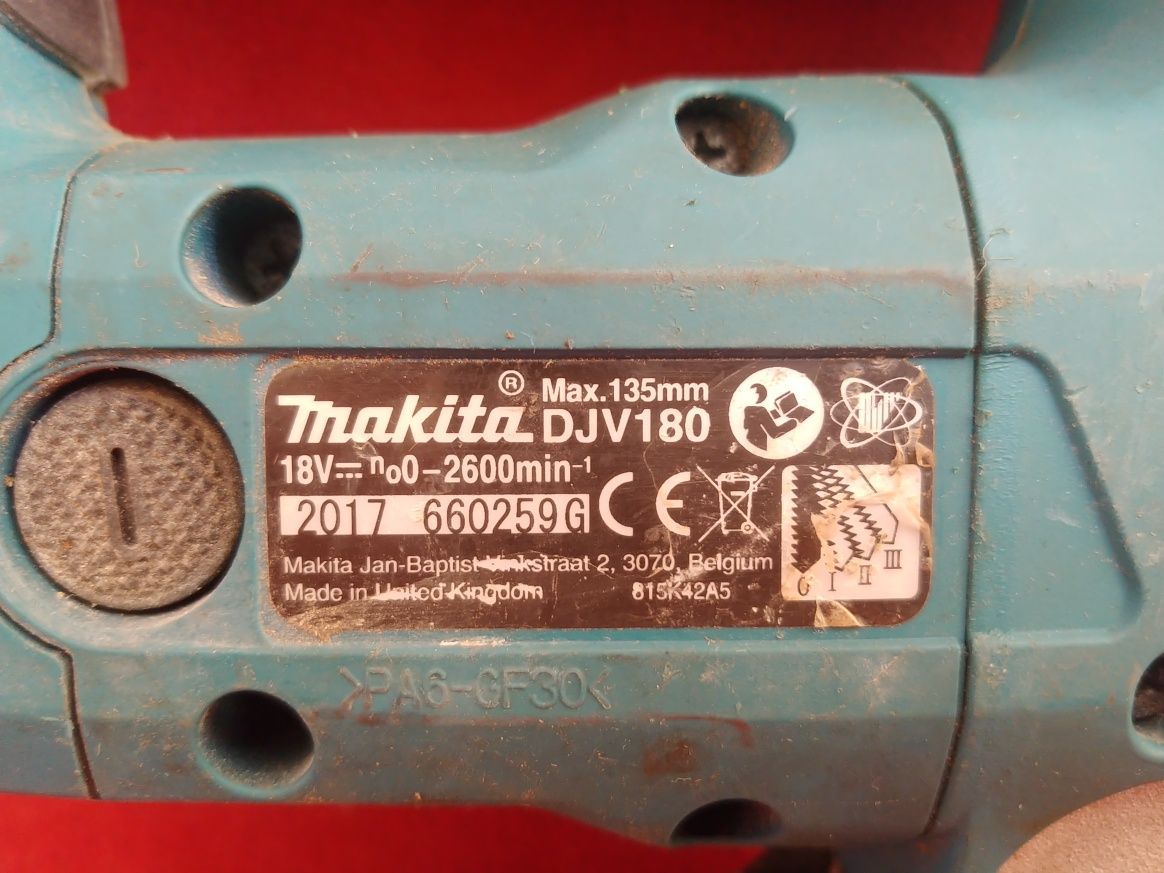 Wyrzynarka makita DJV180