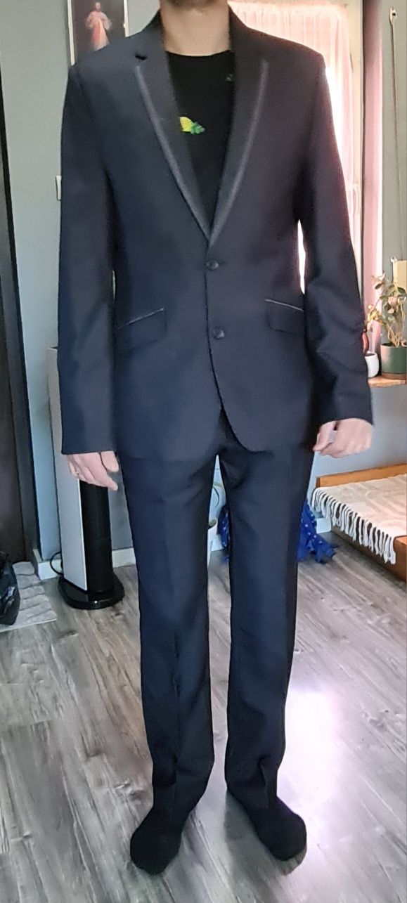 Garnitur męski M na Komunie, ślub