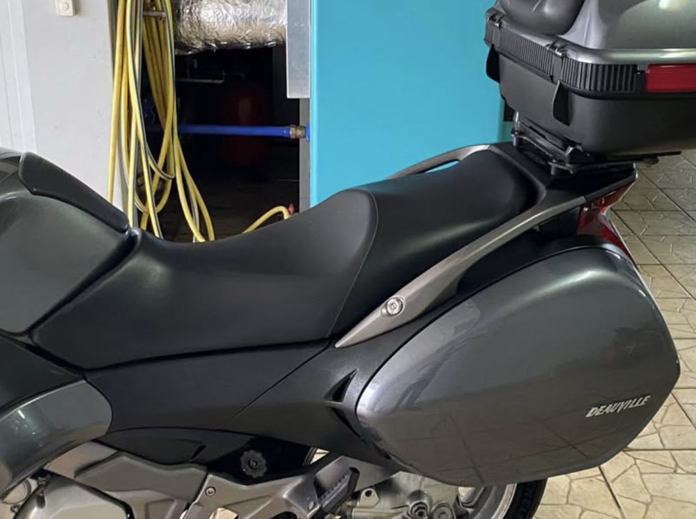 Honda Deauville NT700