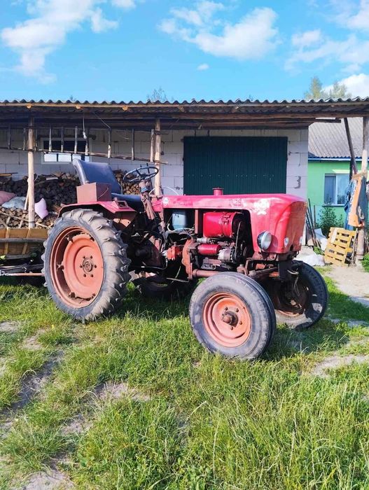 Продам трактор Т25