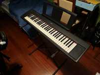 Piano elétrico / teclado YAMAHA