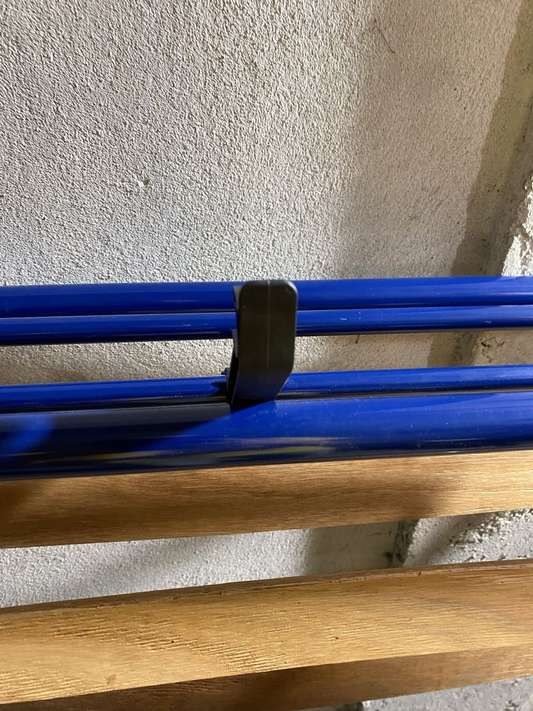 Divãn s/ colchão