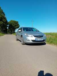 Opel Astra 1.6 Turbo 180 km