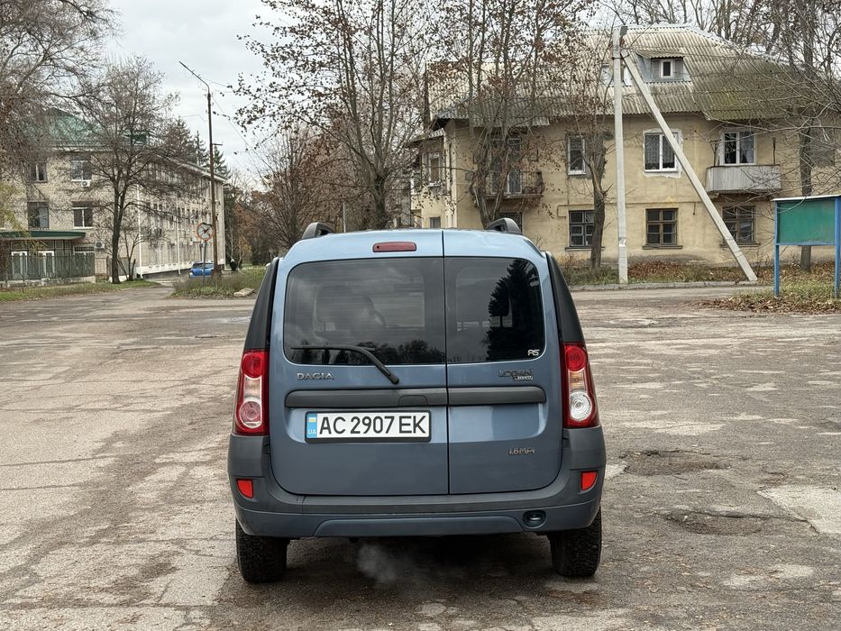 Продам       Логан