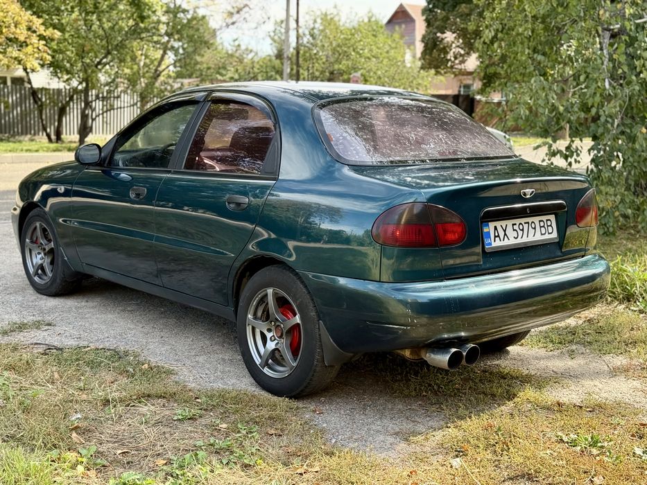 Daewoo Lanos 2.5 V6 Opel x25xe