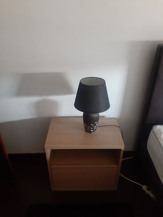 Cama de casal e colchão