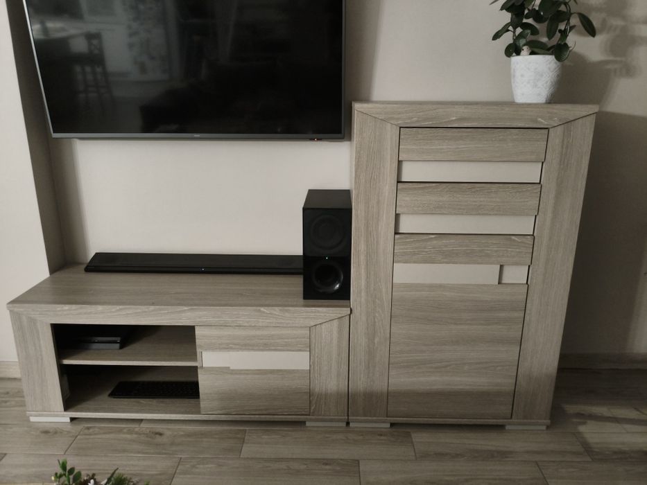 Szafka pod tv i komoda