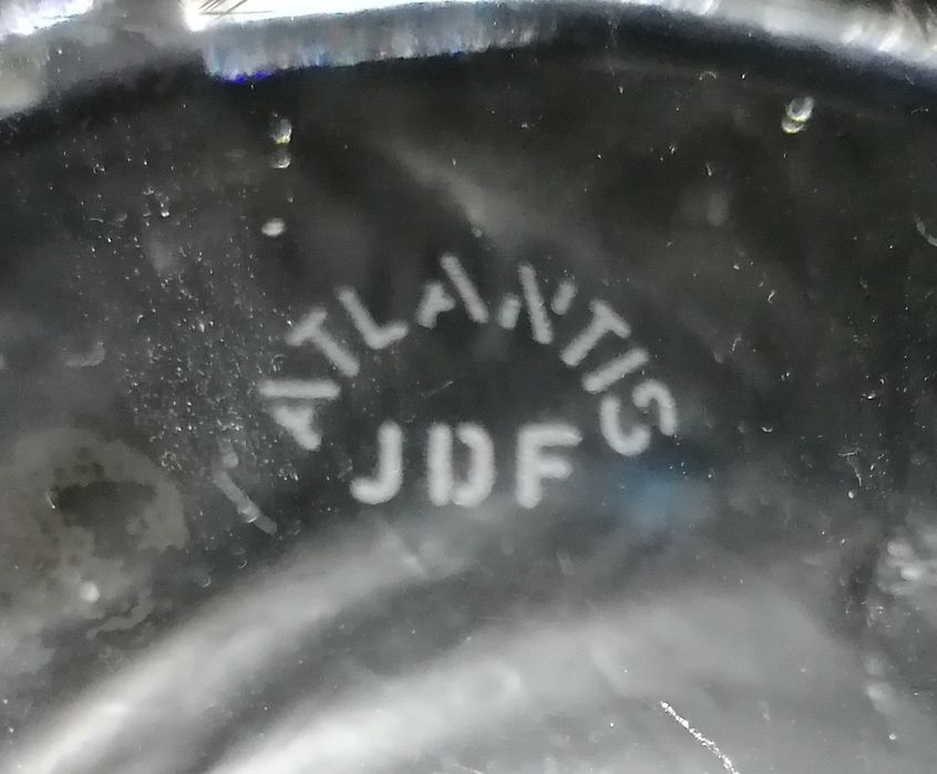 Vendo Frapé em INOX, profissional, balde de gelo e 4 cinzeiros