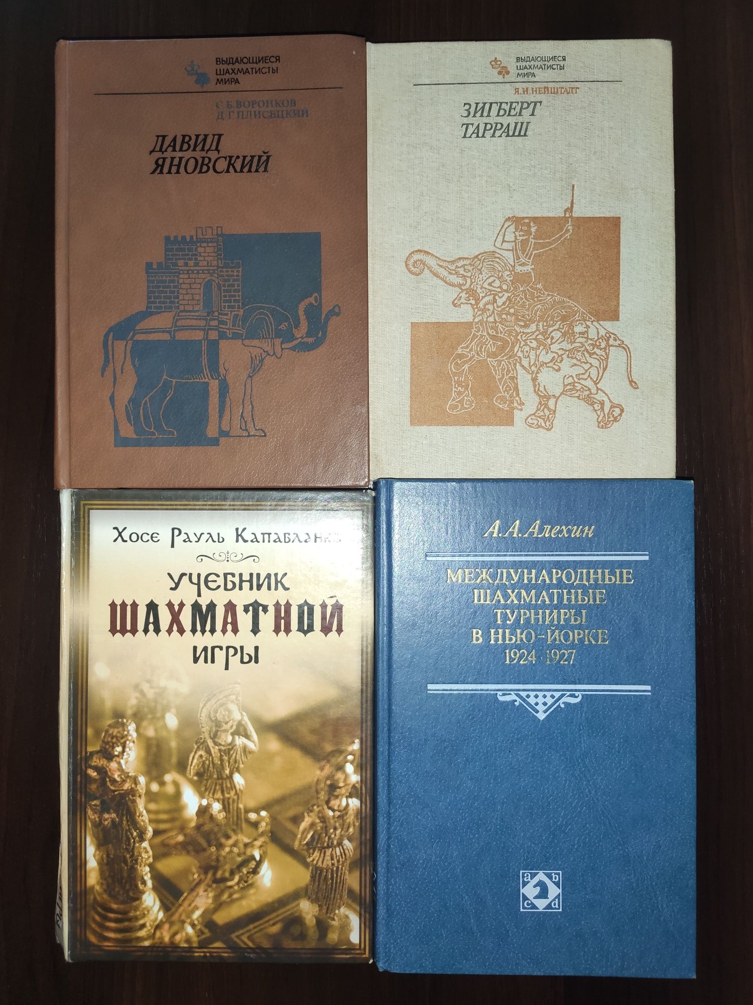 Книги разных лет: Джек Лондон, Стивен Кинг, Агата Кристи, М. Булгаков