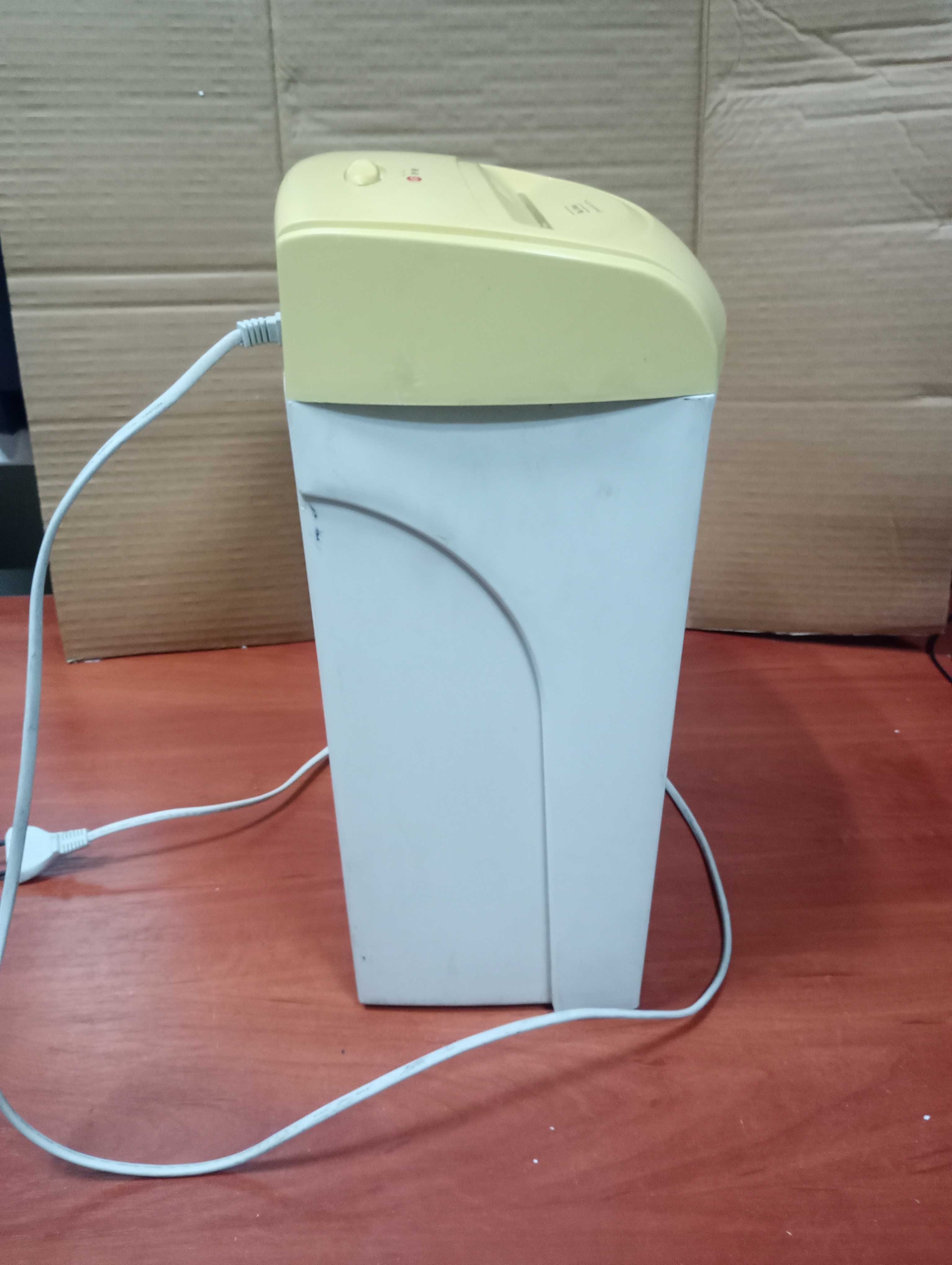 Шредер Aurora AS550C знищувач паперу