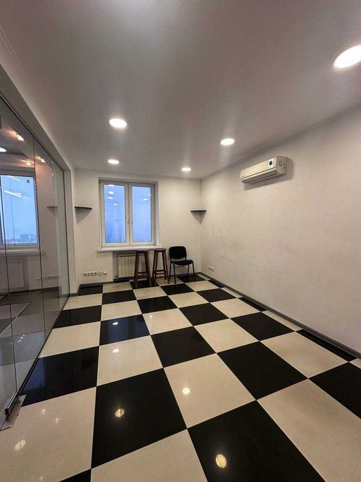 Драгоманова 6а. Нежитлове приміщення 76 м. кв., ГЕНЕРАТОР !!!