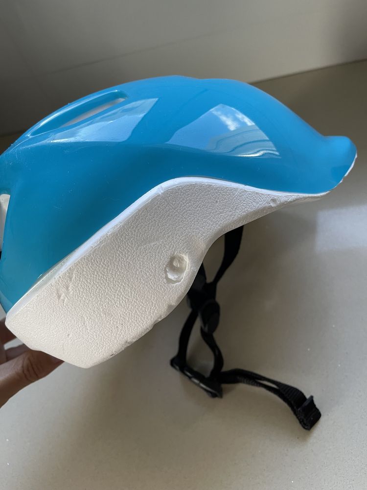 Capacete de criança para bicicleta