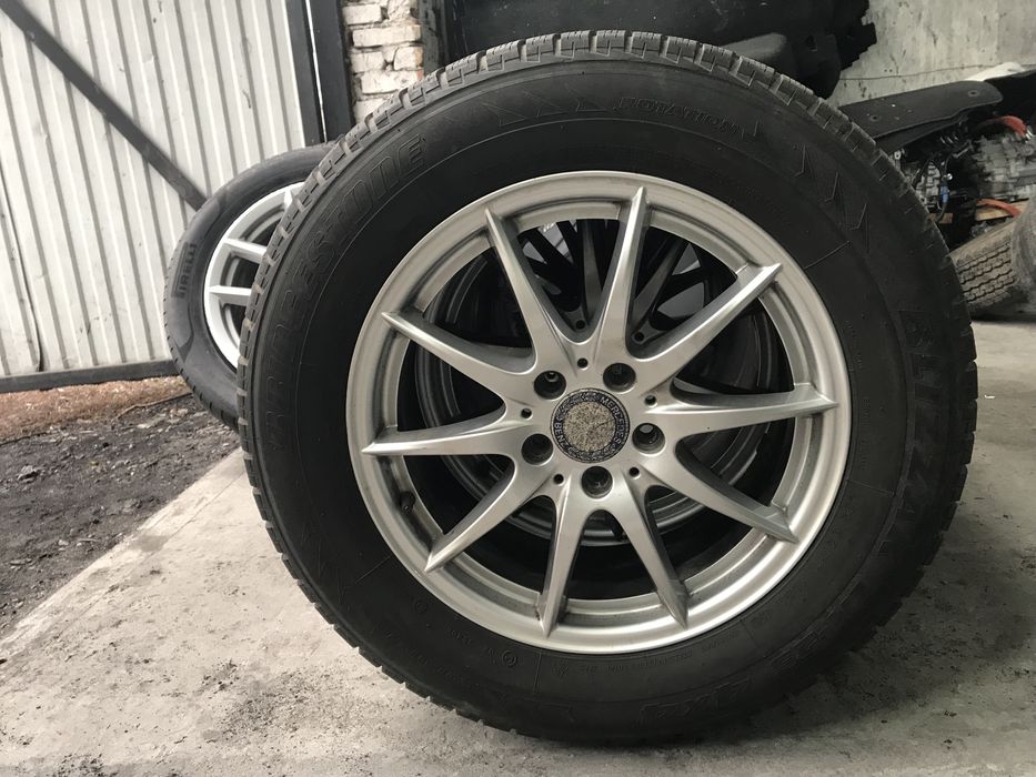 Диски , шини Mersedes 235/60 R17