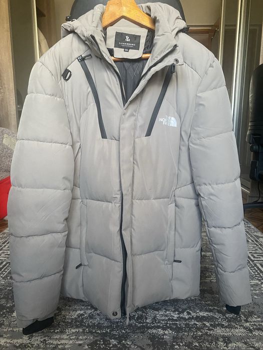 Куртка зимова б/у в гарному стані