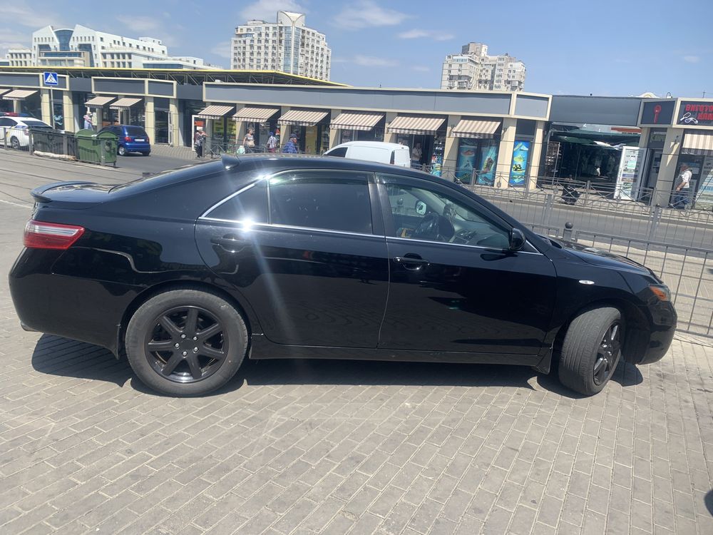 Продам Toyota Camry 40