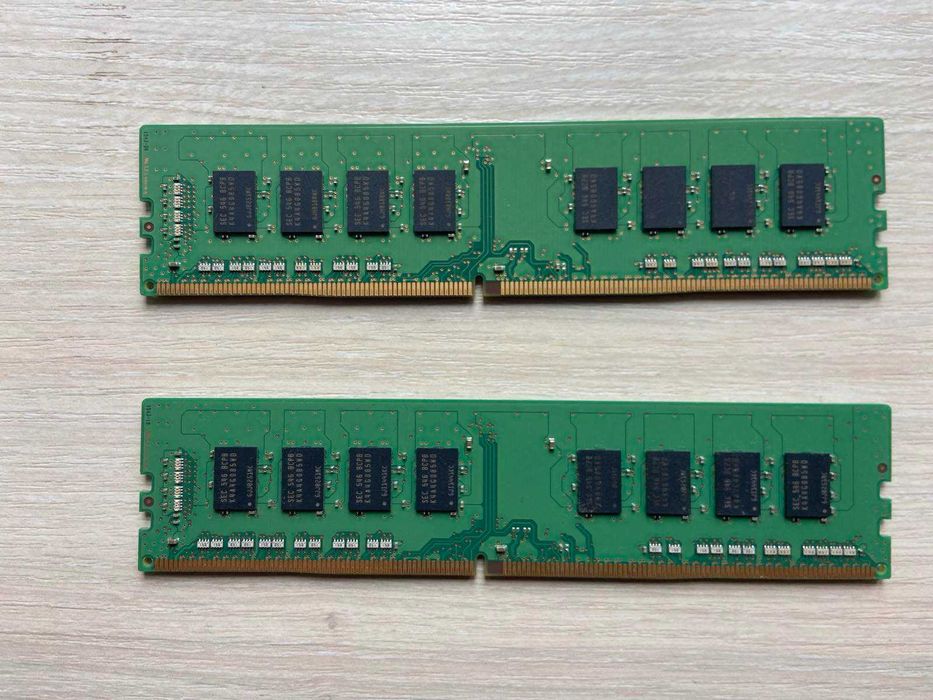 Модуль пам'яті Samsung 16GB (2x8GB) DDR4-2133 DDR4 SDRAM / 2шт