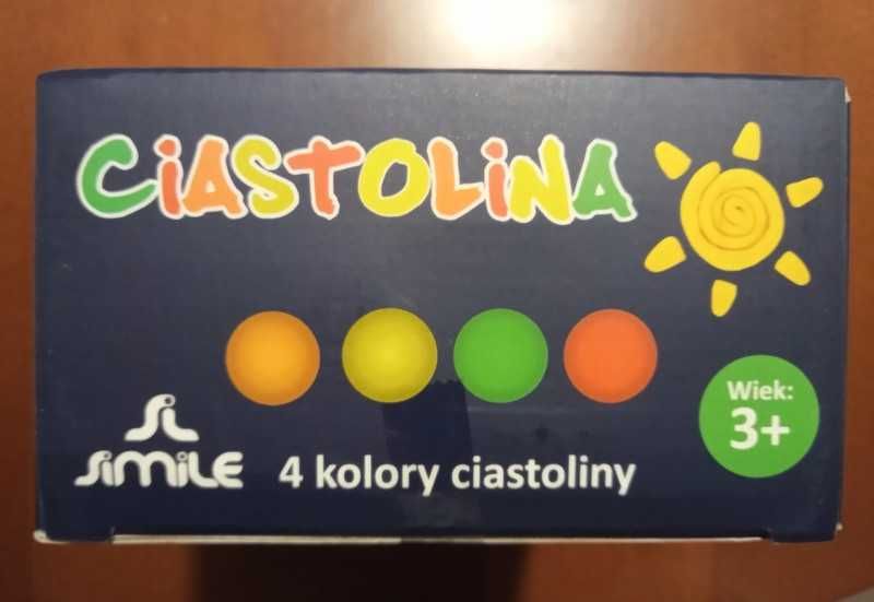 Zestaw: ciastolina + akcesoria