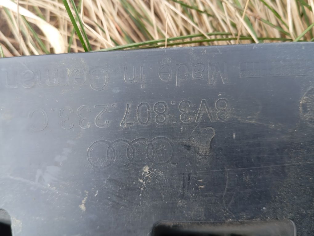 Osłona płyta pod zderzak Audi A3 8V Oryginał