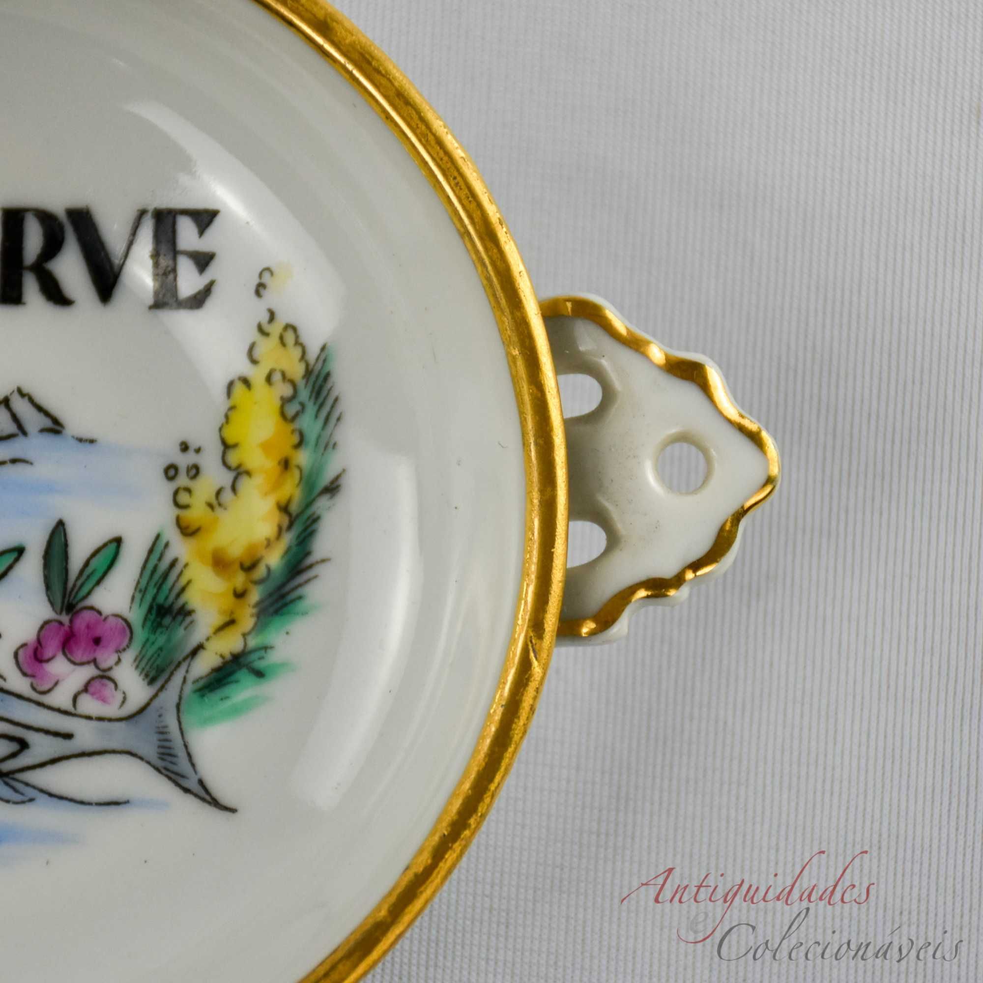 Pequena Taça com 2 pegas Porcelana Artibus alusiva ao “Algarve”
