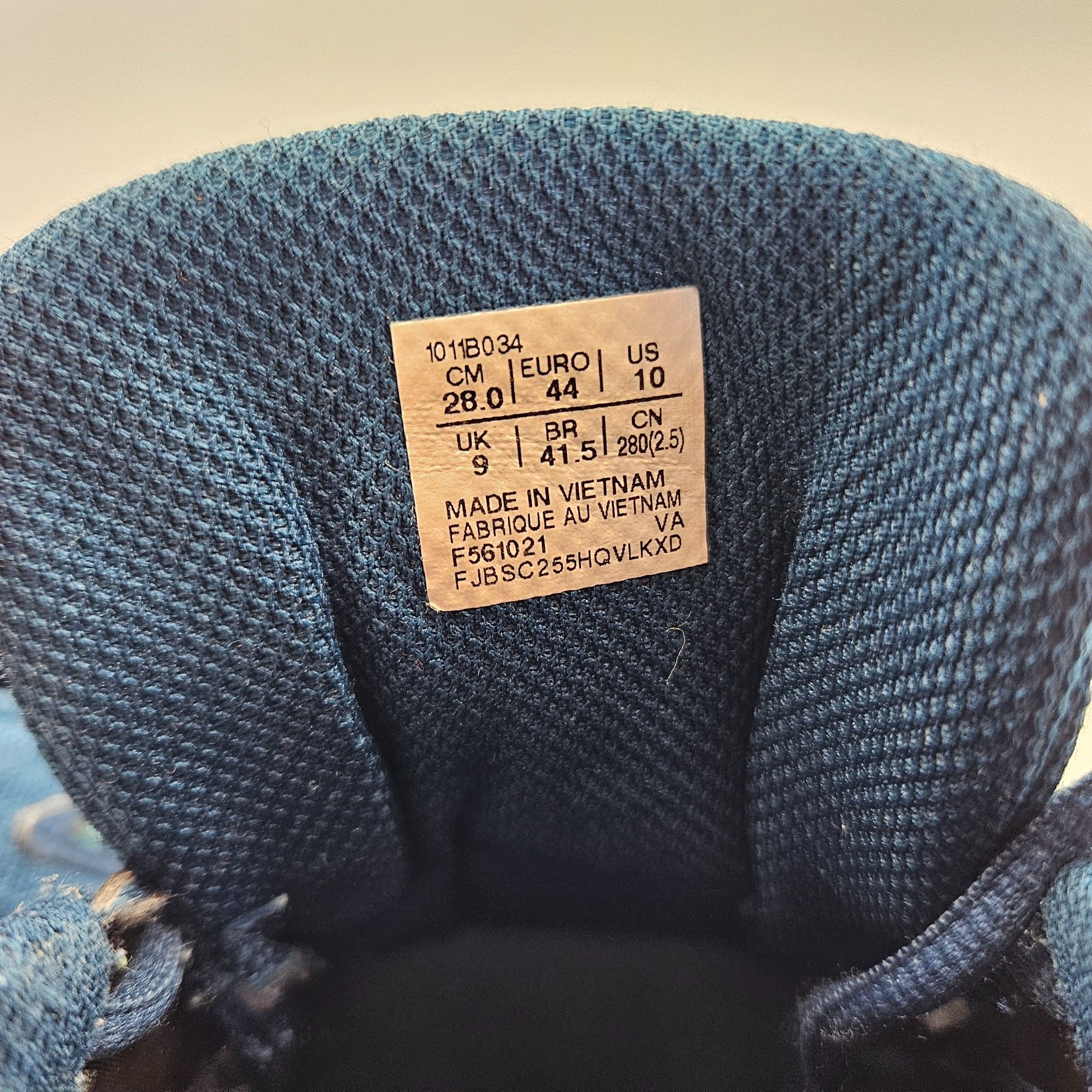 Buty Sportowe Męskie Asics Buty Do Biegania Jolt 3 Romiar 44