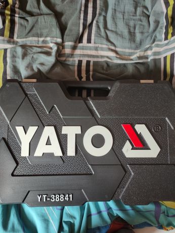 zestaw kluczy Yato  216 elementów