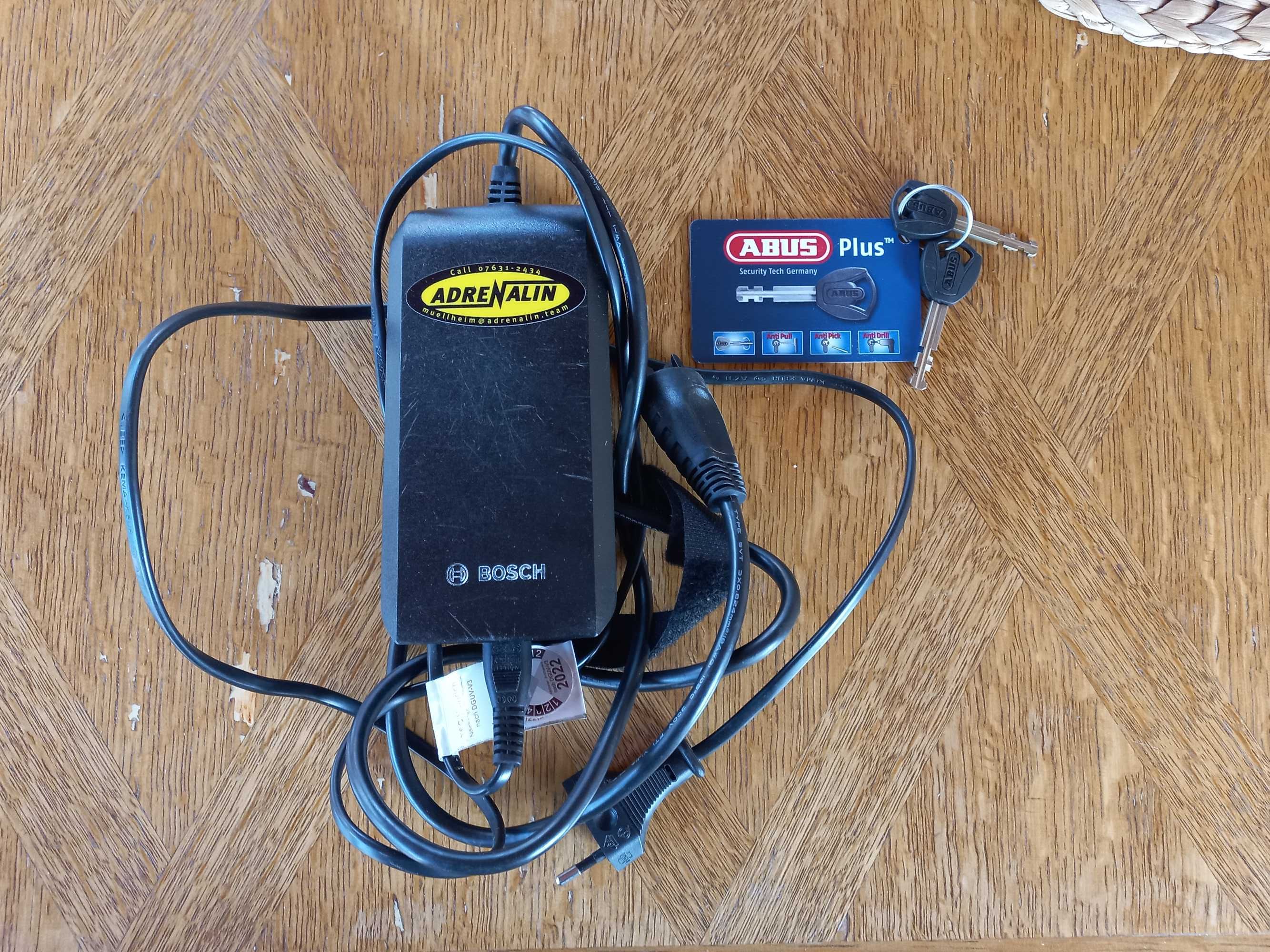 Elektryk * CUBE TRAVEL * Bosch Acive Line * Nexus 8 * Magura * !!!