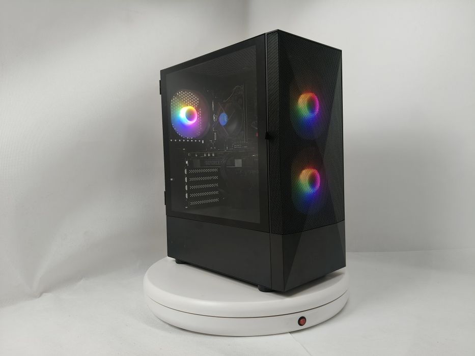 Komputer Gamingowy i7-14700, RTX 5070, 16 GB RAM,SSD,Win 11