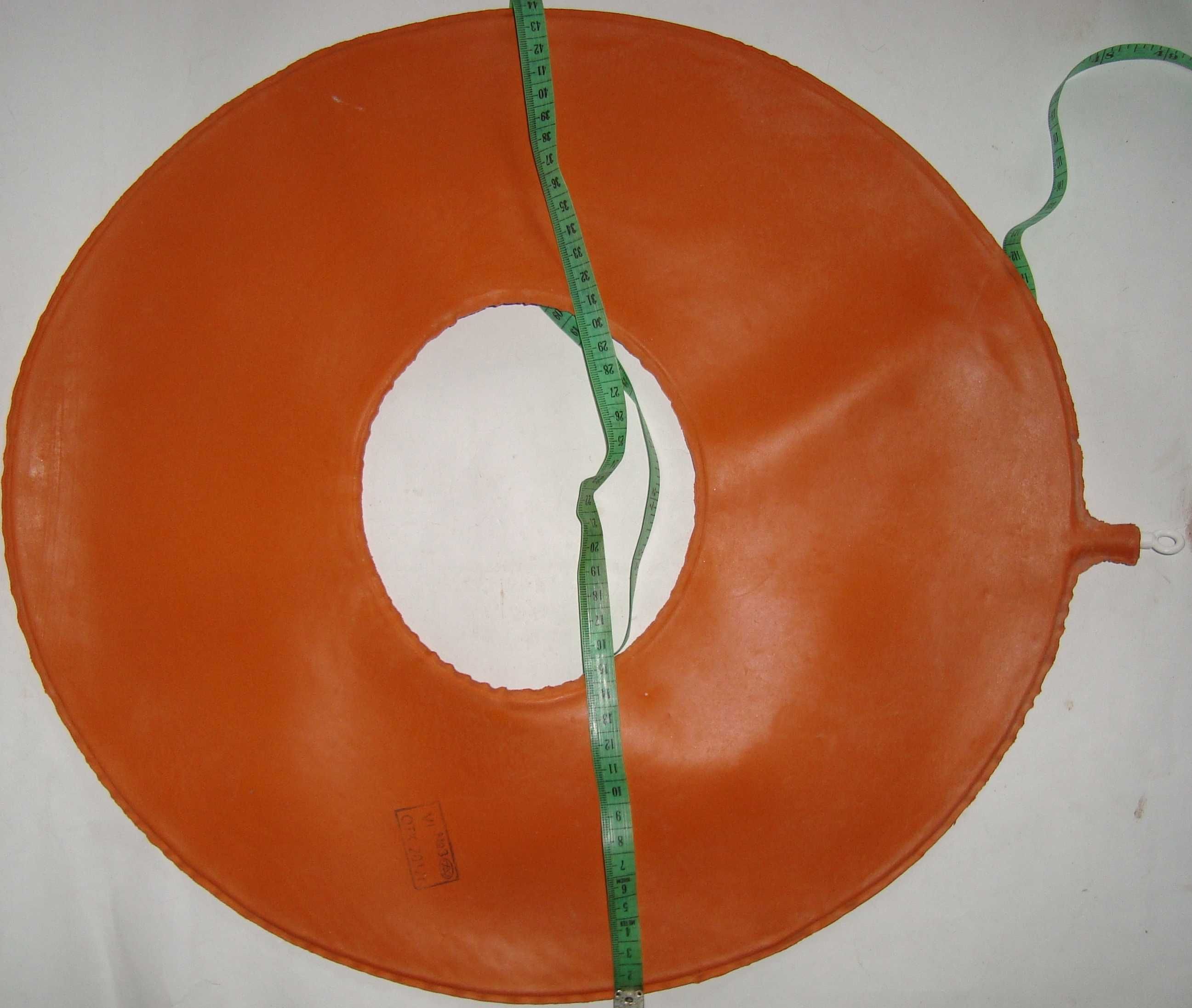 Круг резиновый подкладной оранжевый 44 см.