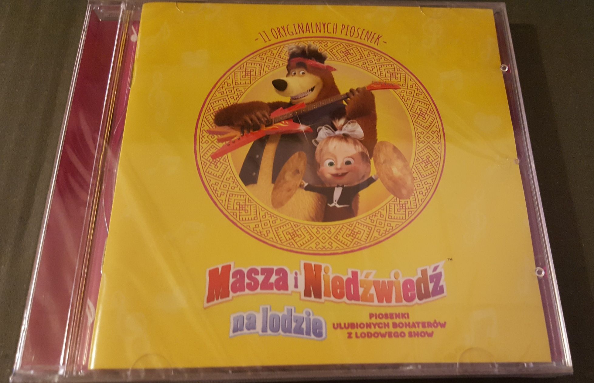 Masza i Niedźwiedź na lodzie CD nowa w folii