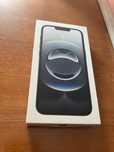 iPhone 16e APPLE (6’1 - 128GB preto) - NOVO - caixa selada