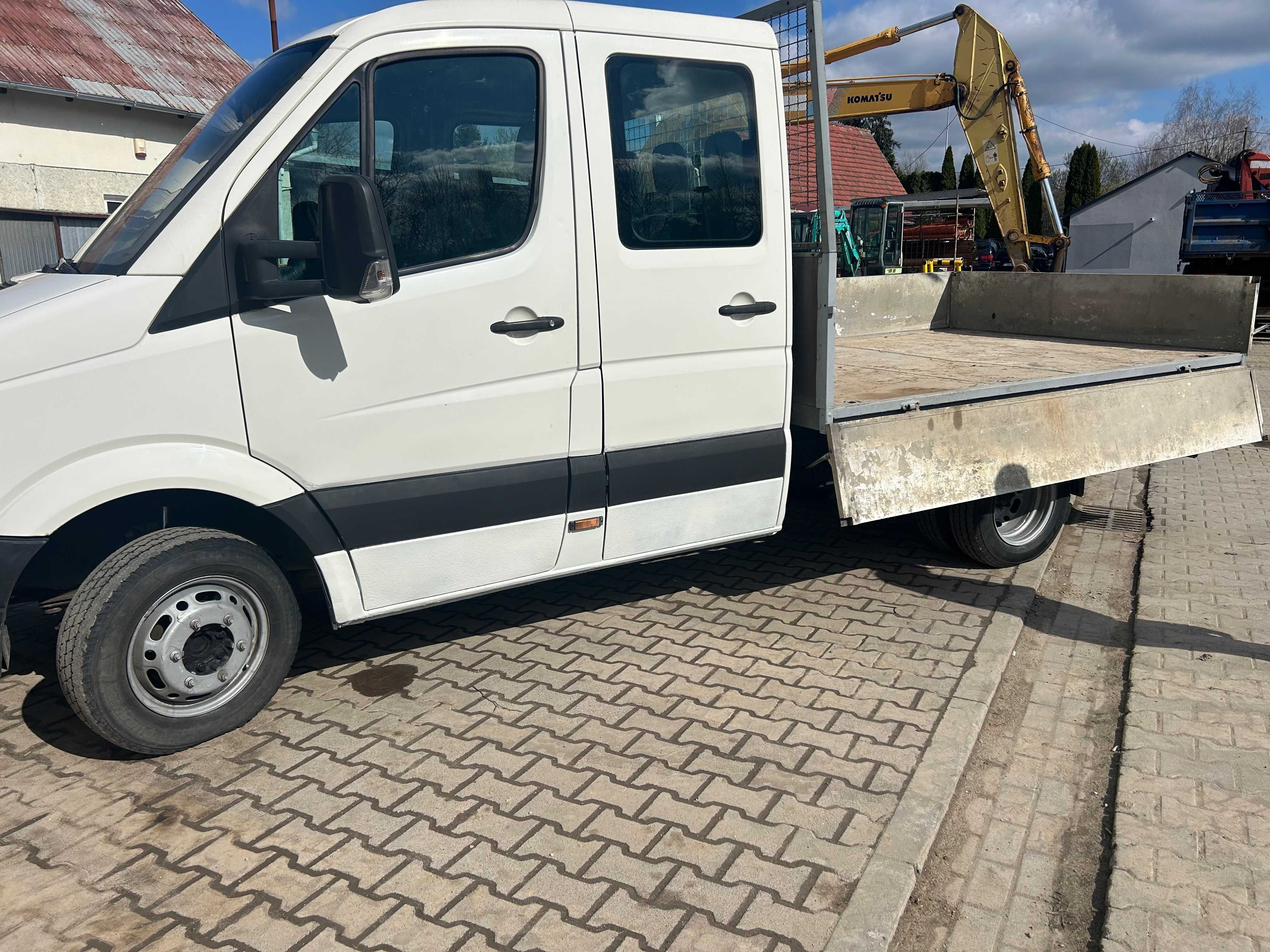 VW Crafter 7-osobowy  2.5 TDI   136KM