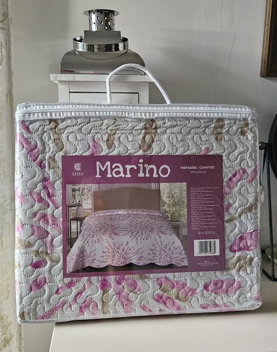 Nowa, zapakowana narzuta Marino o wymiarach 170 x 210 cm