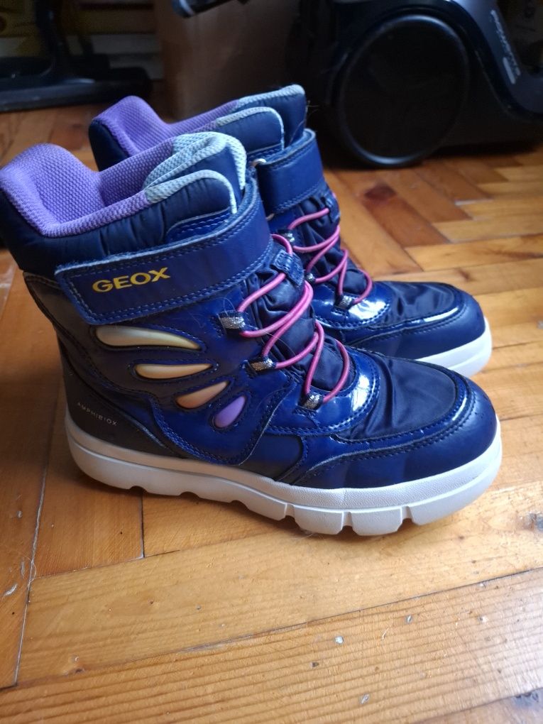 Продам зимние ботинки Geox, 35р