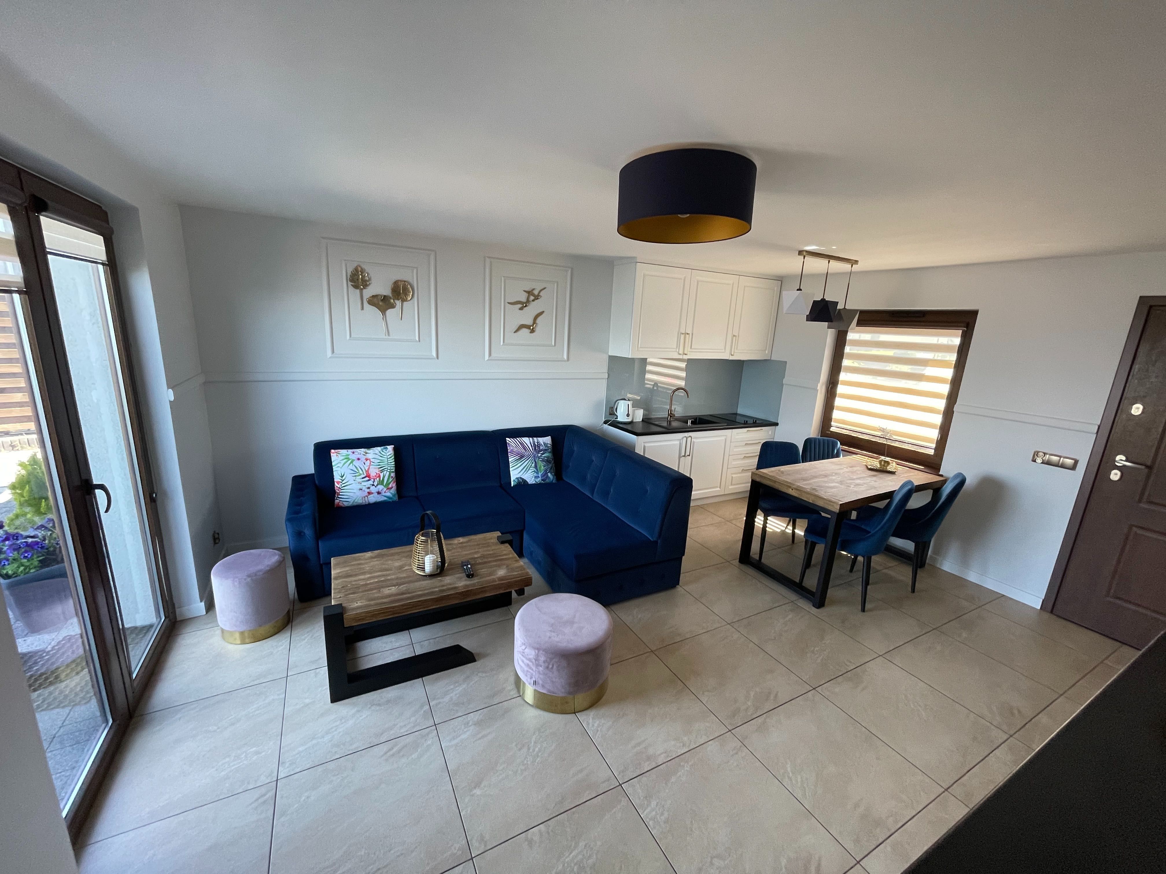 Villanord apartamenty w Rewie 5 metrów od plaży.