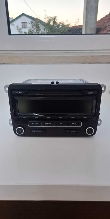 Rádio original VW Golf 6