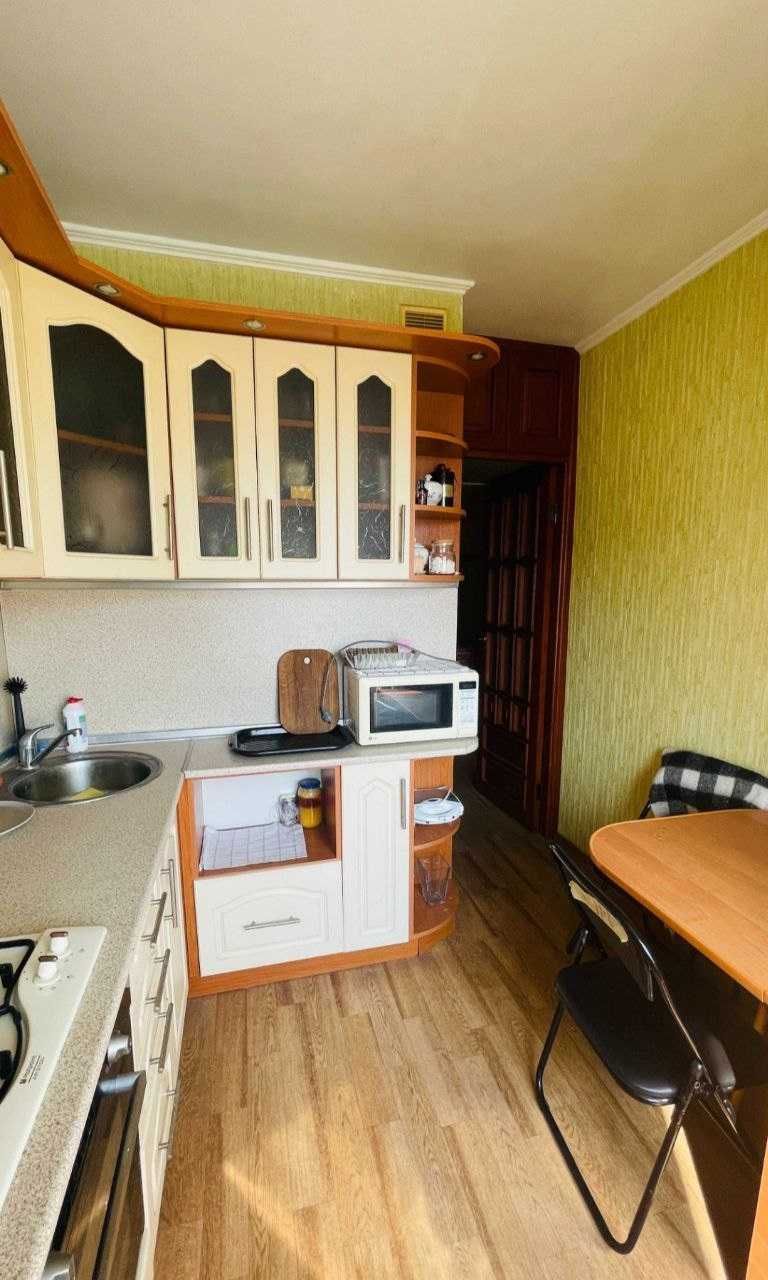 Продам 1 ком на Новых Домах. Льва Ландау пр-т.,  дом 16