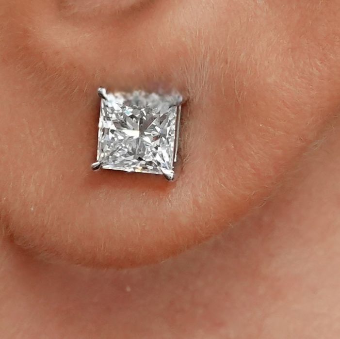 Серьги пусеты с бриллиантами GIA в стиле Tiffany